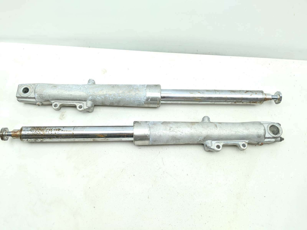 05 Harley Electra Glide Classic FLHTCI Front Forks Suspension Set