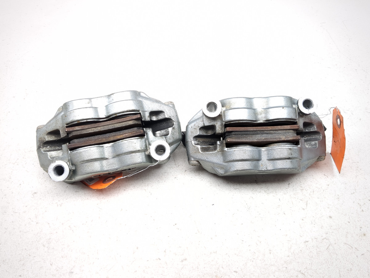 street様リクエスト 19 20 KTM Adventure 790 Front Brake Calipers - Sun Coast Cycle