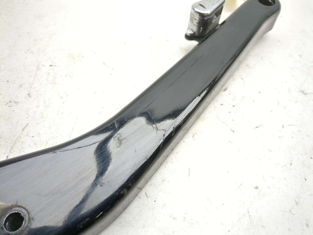 05-19 Suzuki LS650 Boulevard S40 Rear Right Fender Strut w/ Lock