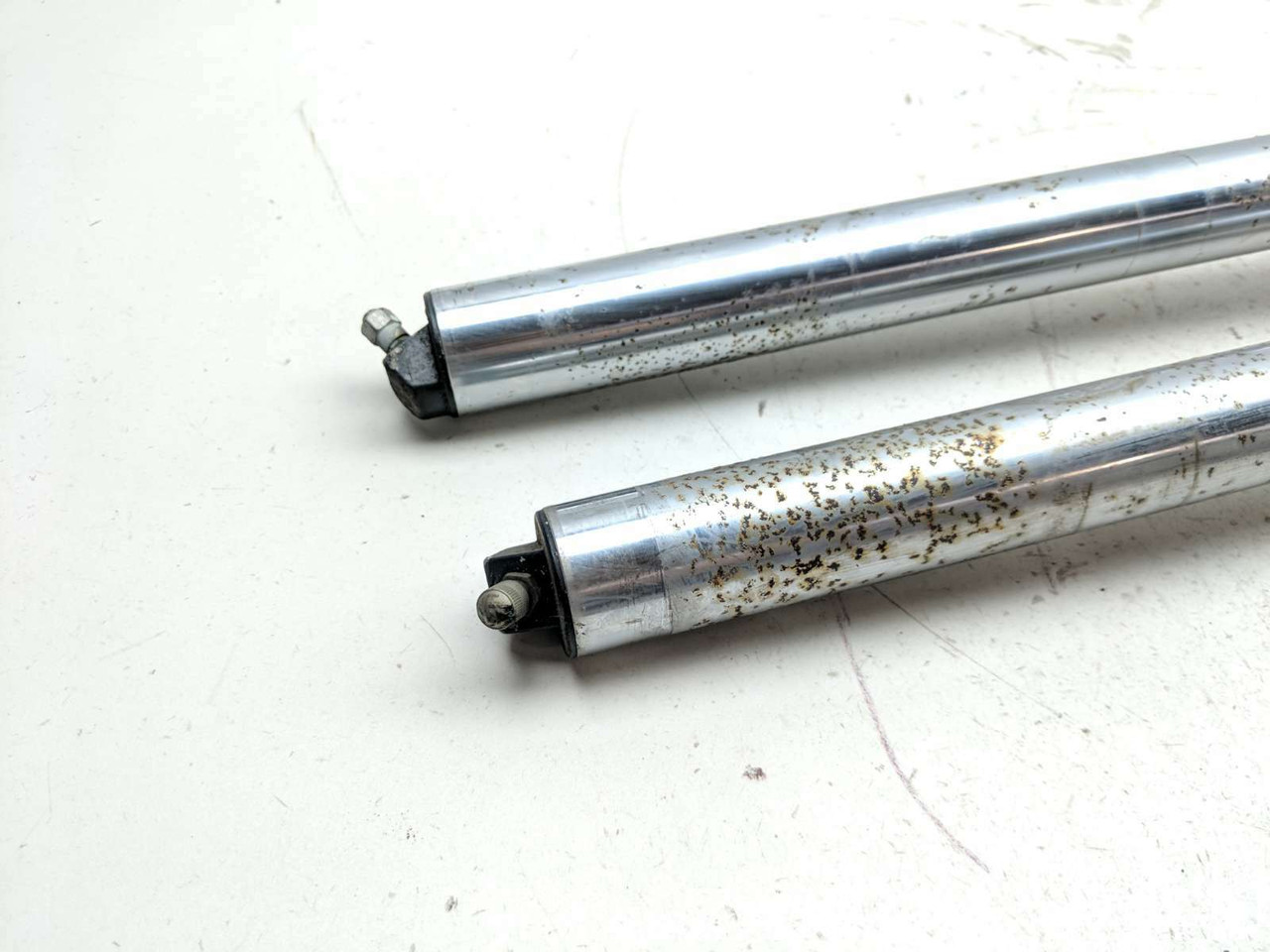 83 84 Honda GL650 Silverwing SHOWA Front Forks Suspension Set