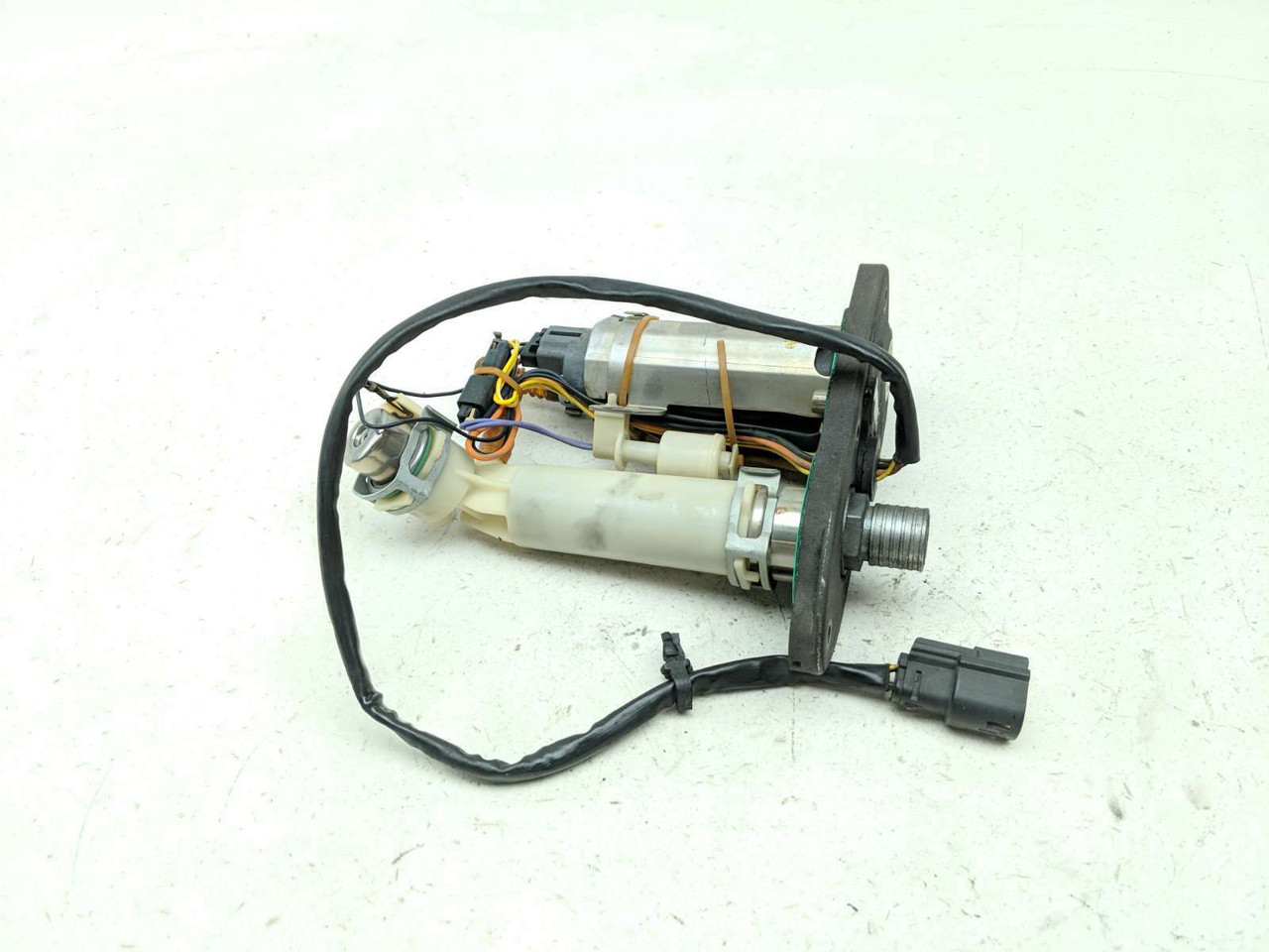 09 Harley Sportster Nightster XL1200N Gas Fuel Pump 75268-07C