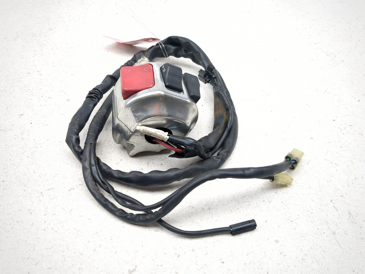 08-17 Yamaha Raider XV1900 CU Right Control Start Stop Switch
