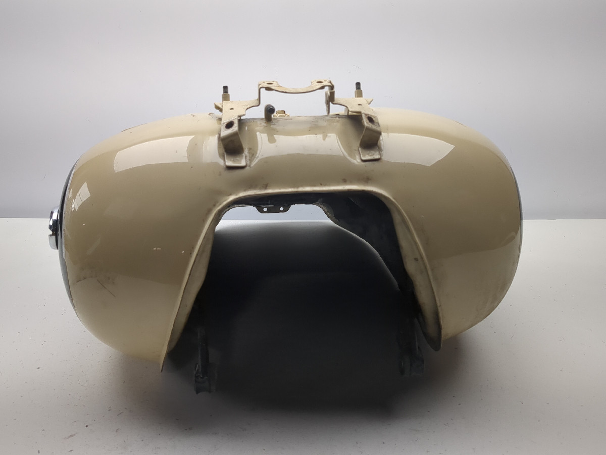 96-01 Yamaha XVZ1300 Royal StarGas Fuel Tank Petrol Reservoir
