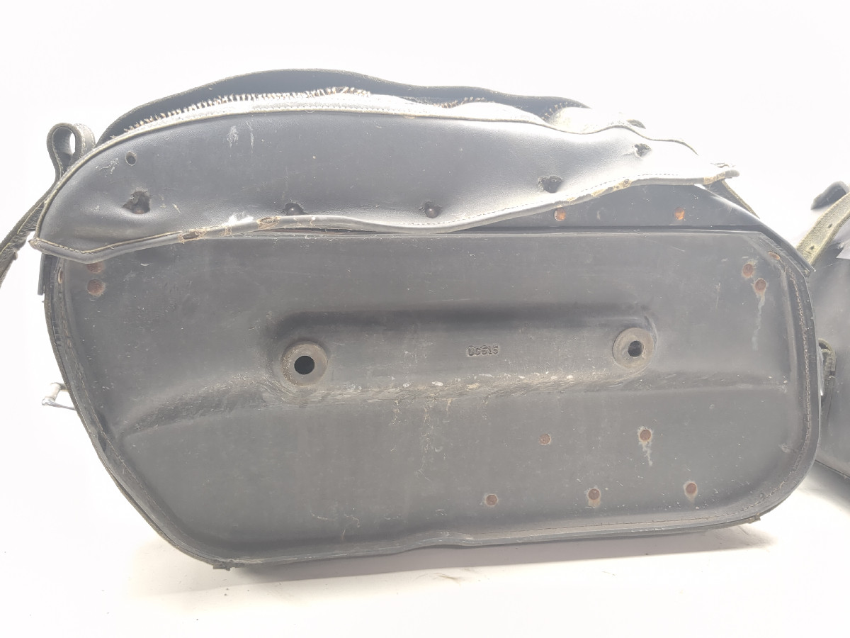 96-01 Yamaha XVZ1300 Royal Star Saddlebag Luggage Case - Sun Coast