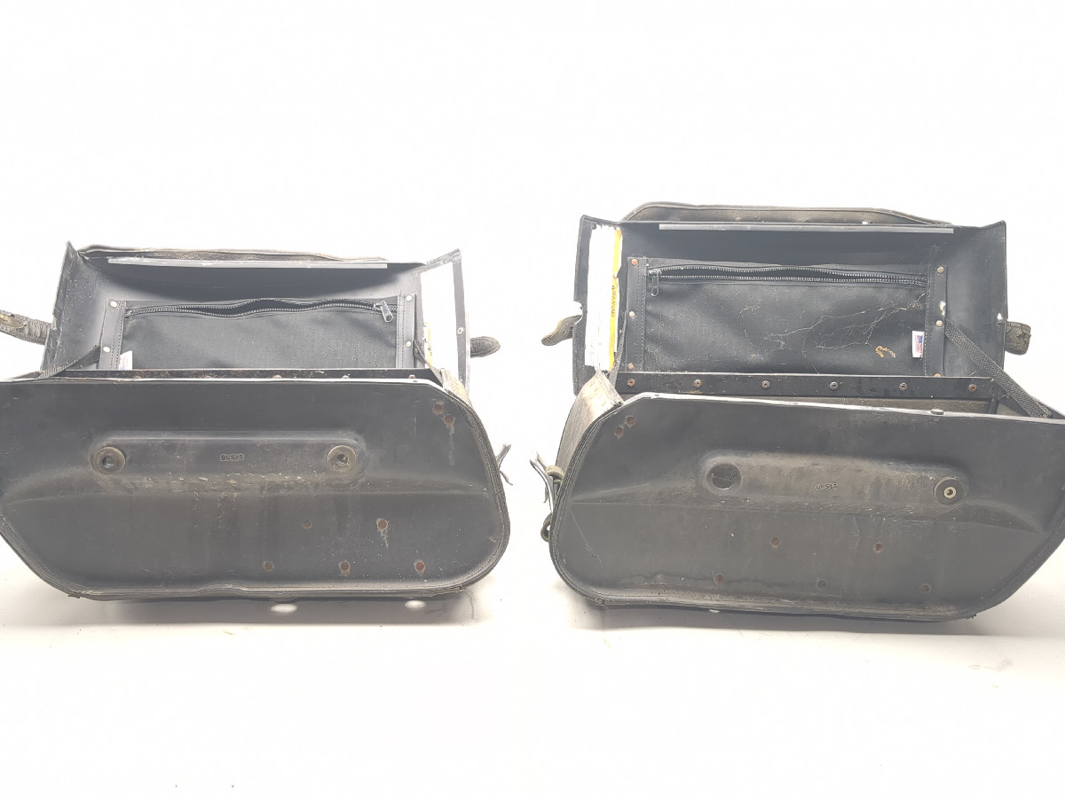 96-01 Yamaha XVZ1300 Royal Star Saddlebag Luggage Case - Sun Coast