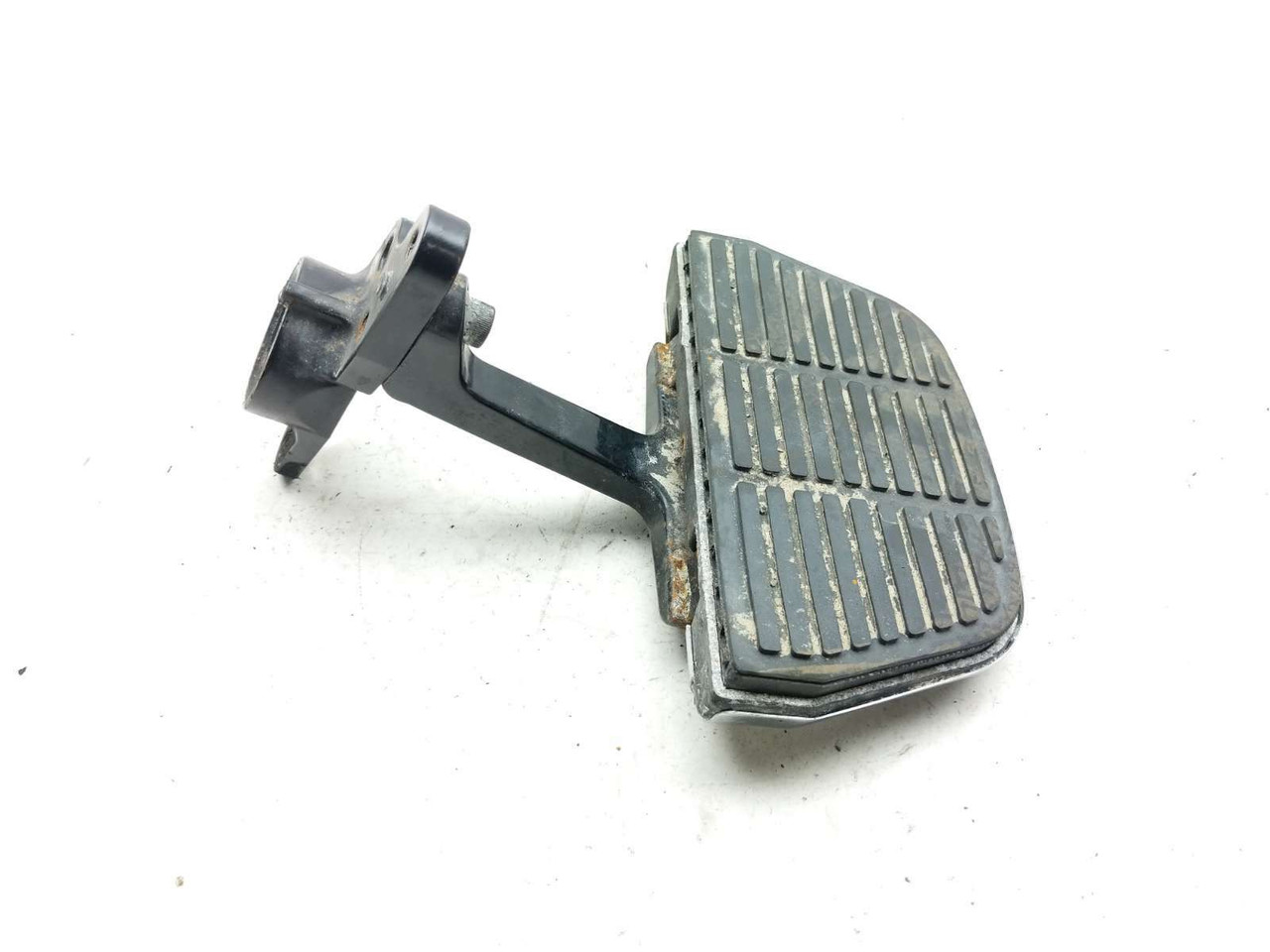 トップ まとめ 98-03 Harley Davidson Electra Glide FLHT Rear Left Floorboard