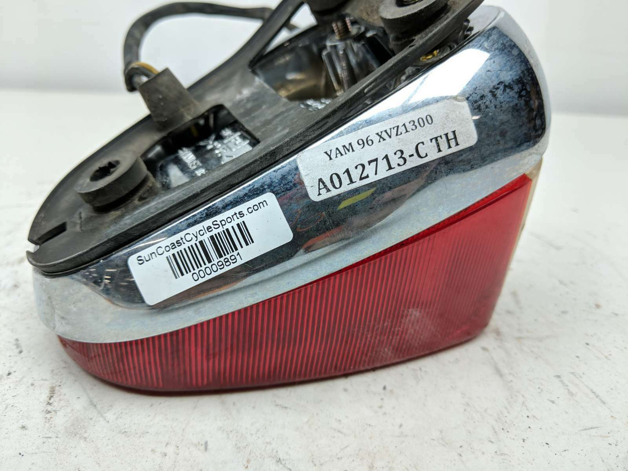 96 Yamaha XVZ1300 Royal Star Venture Tail Light Brake Lamp - Sun