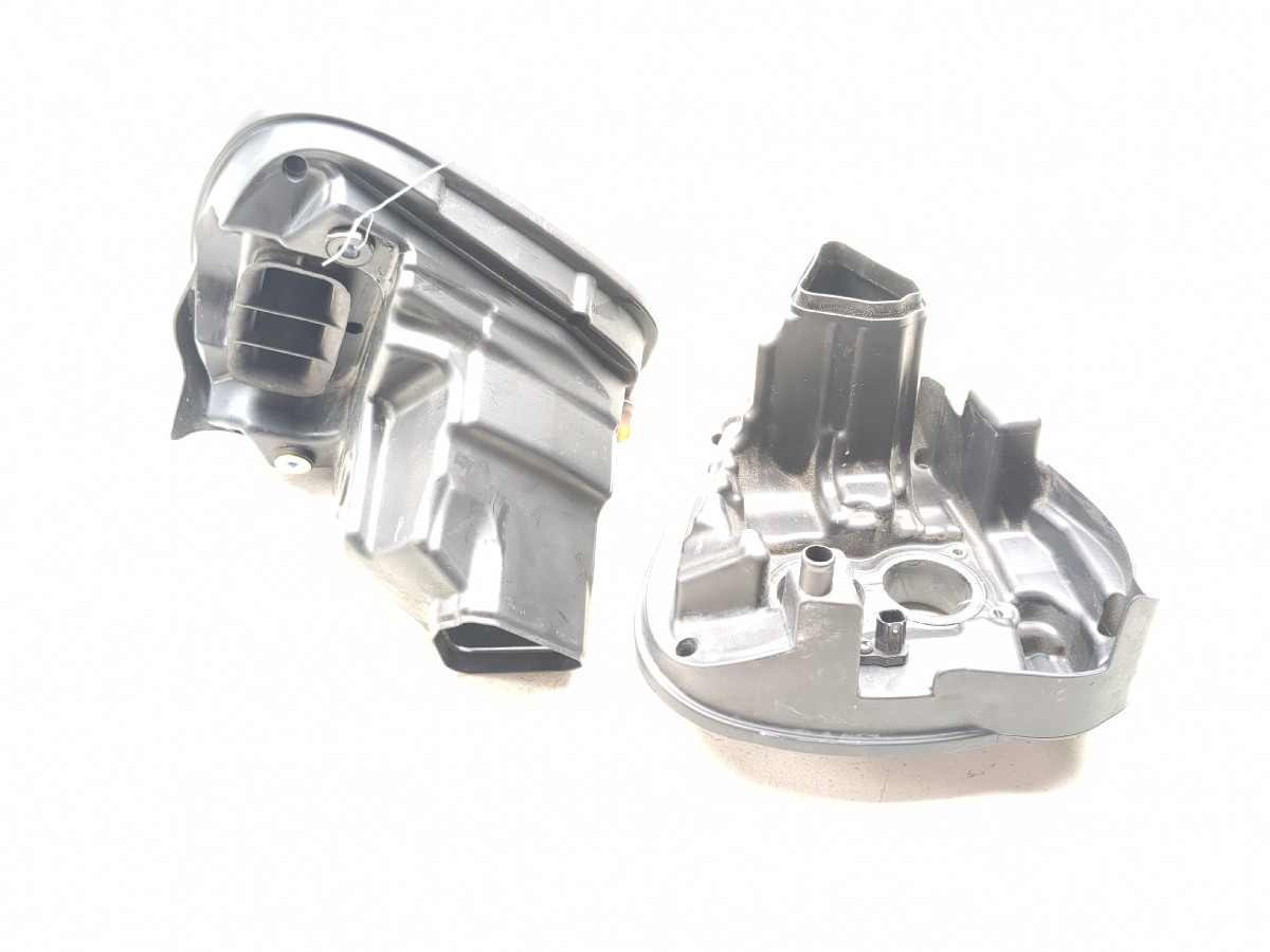 09-23 Kawasaki VN1700A Vulcan Voyager 1700 Intake Air Box Filter