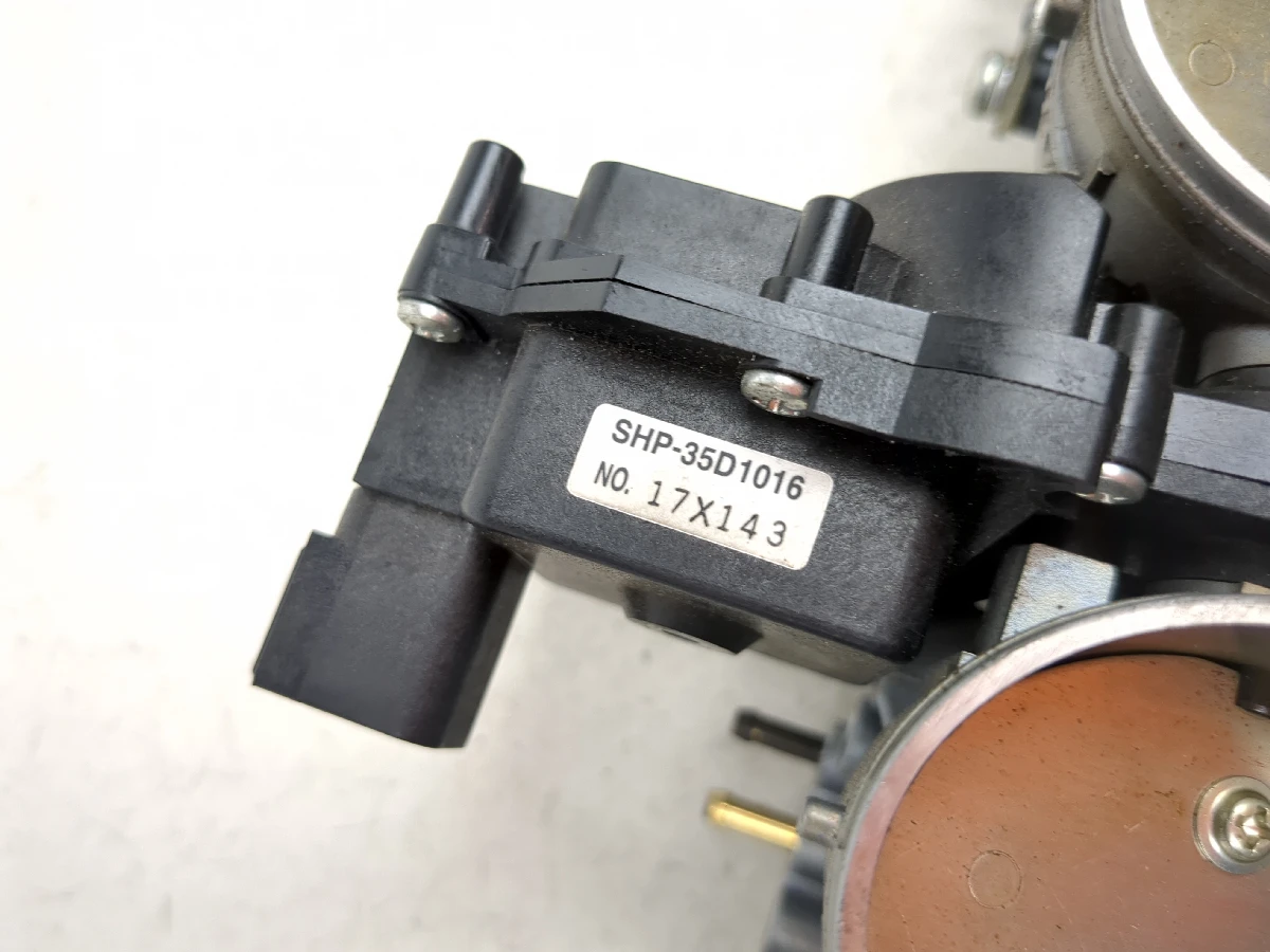 13-18 Kawasaki ZX 636 ZX6R Throttle Body Bodies - Sun Coast Cycle