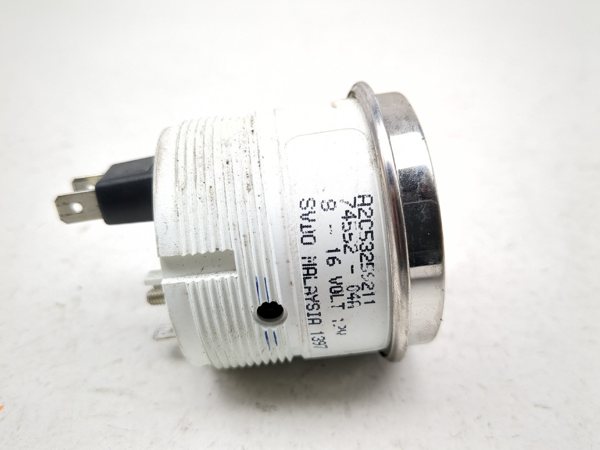 gtmd 様 07-12 Harley Ultra Classic Electra FLHTCUSE3 BATTERY Voltage Meter