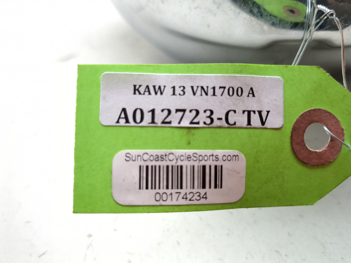 09-23 Kawasaki VN1700A Vulcan Voyager 1700 Left Airbox Cleaner