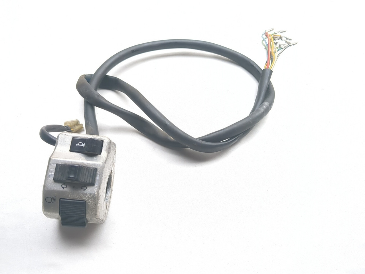 B 92-09 Suzuki VS800 Intruder Front Left Handlebar Switch Assembly