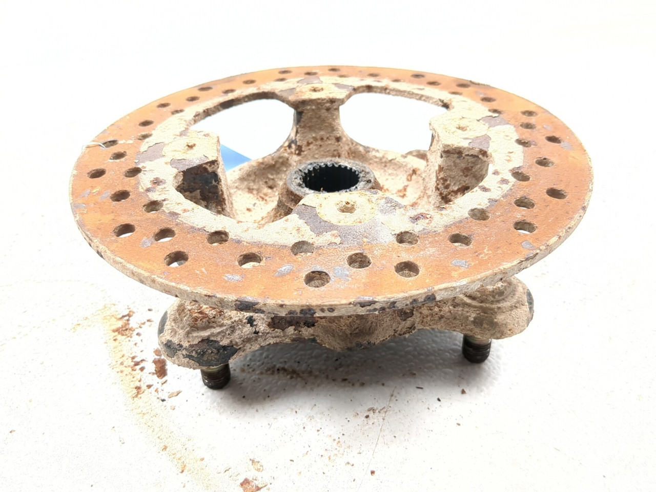 もる 16-25 Kawasaki Mule Pro DXT KAF1000 Front Right Wheel Hub with