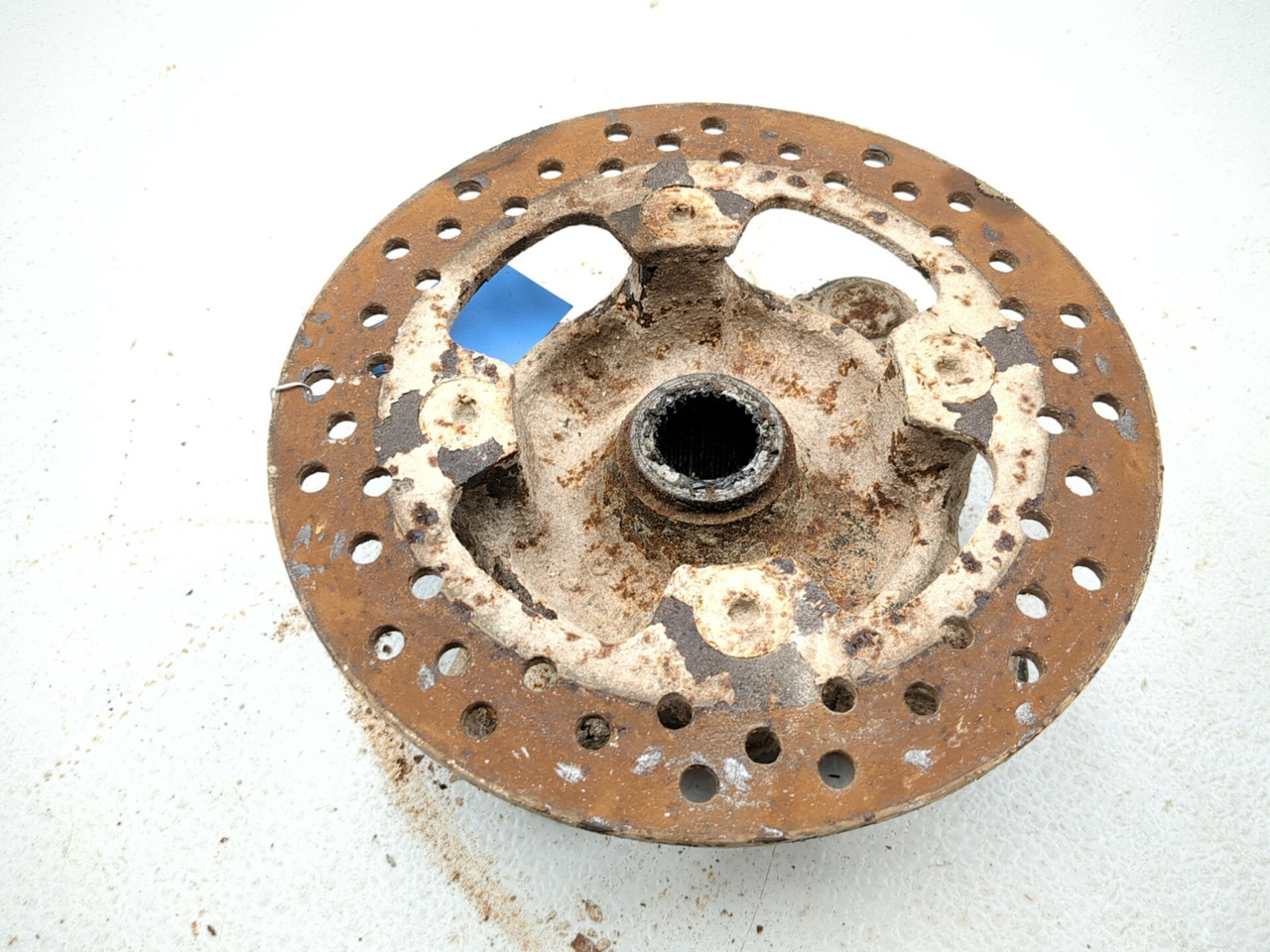 16-25 Kawasaki Mule Pro DXT KAF1000 Front Right Wheel Hub with