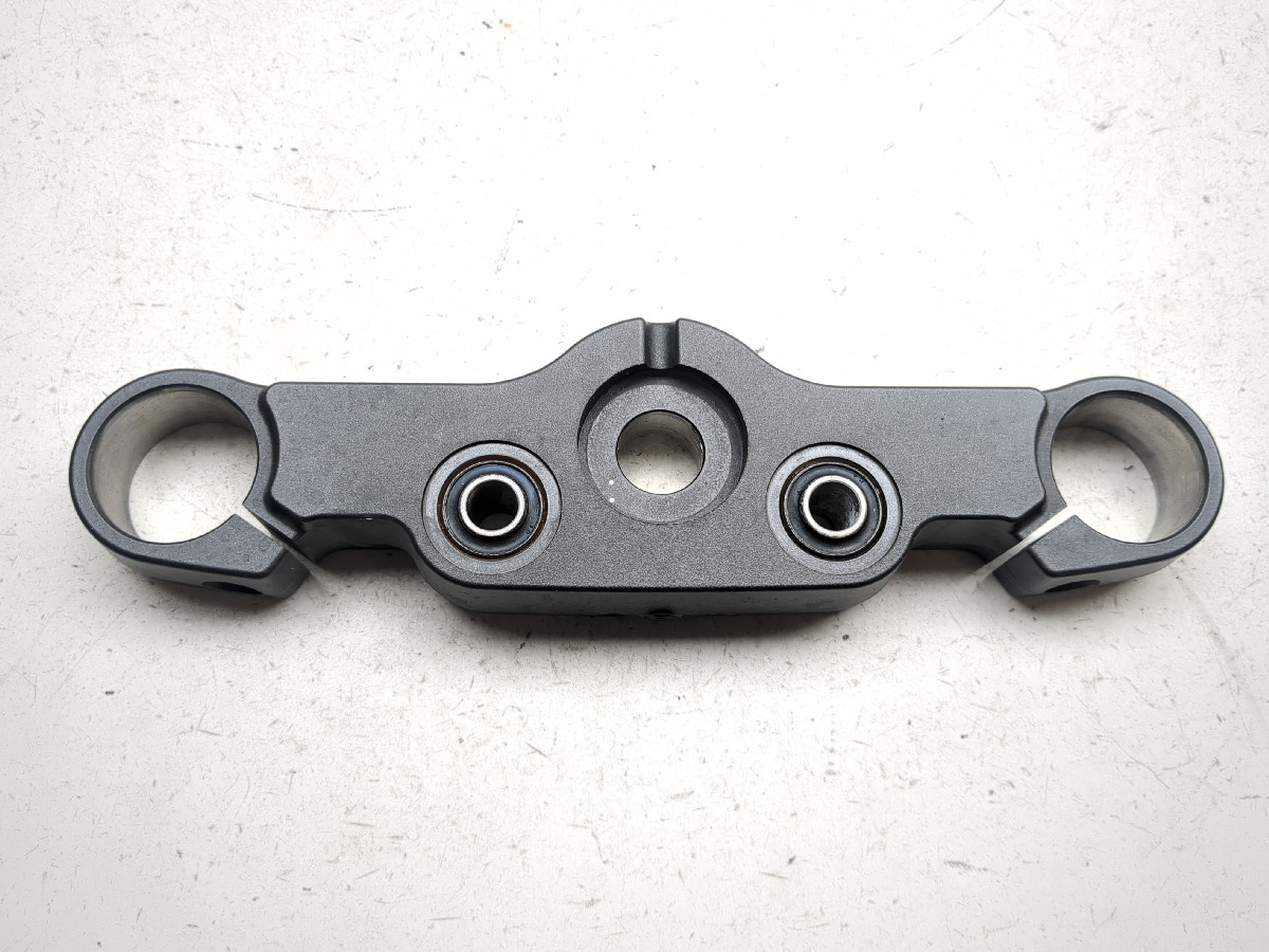 トリーヴァハルカス パーツ 11-25 Kawasaki VN1700 Vulcan Vaquero Top Upper Triple Clamp Tree