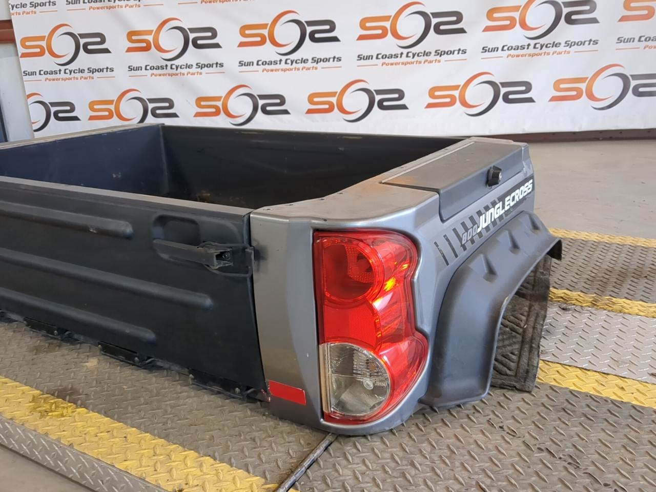22-25 Aodes Odes Junglecross 800 Rear Cargo Bed Assembly - Sun