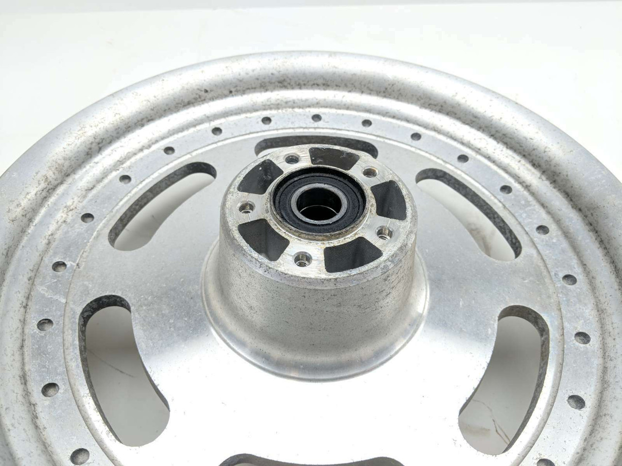 09 Harley Davidson Dyna Fat Bob FXDF Front Wheel Rim STRAIGHT 16x3