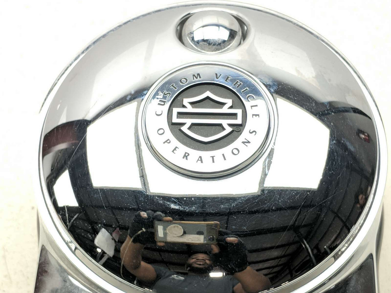 10-16 Harley FLHTKSE Electra Glide Ultra Front Gas Fuel Tank Cover