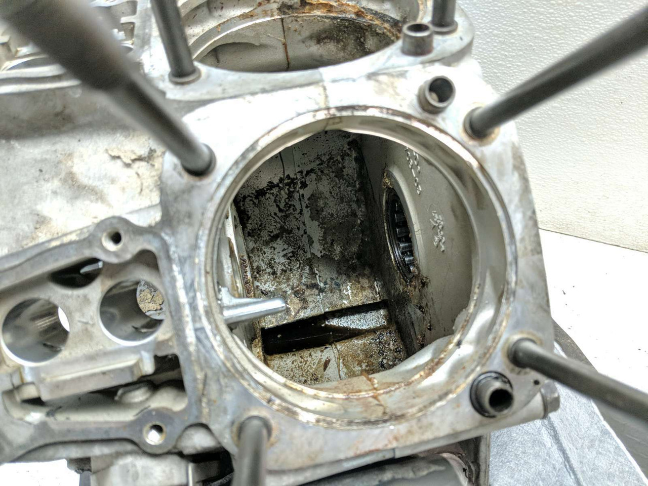 98-03 Harley Davidson Electra Glide FLHT Engine Motor Case Block