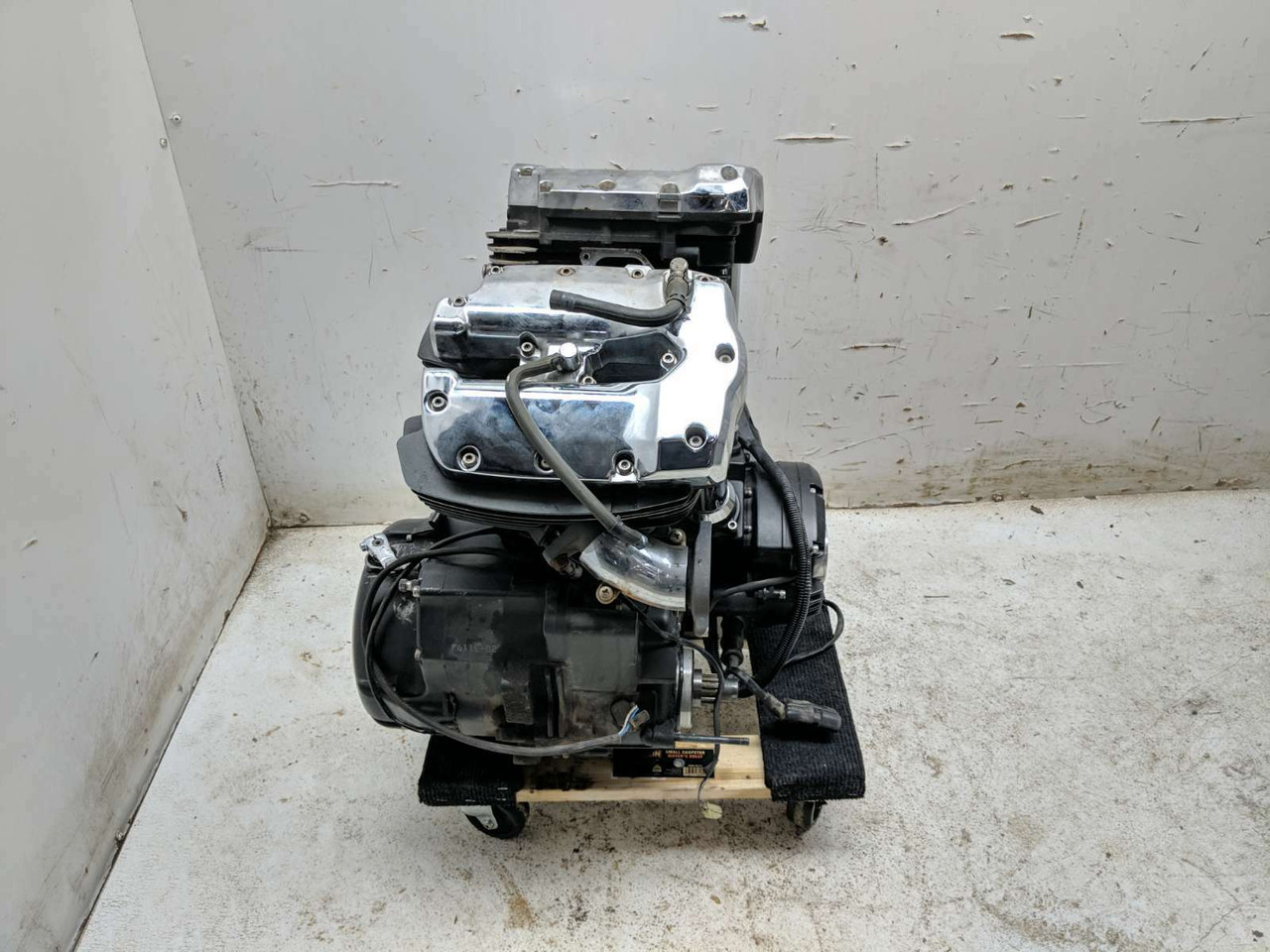 ロードスター1700 09 Yamaha Road Star Warrior XV1700 PC Engine Motor 23.3k Miles