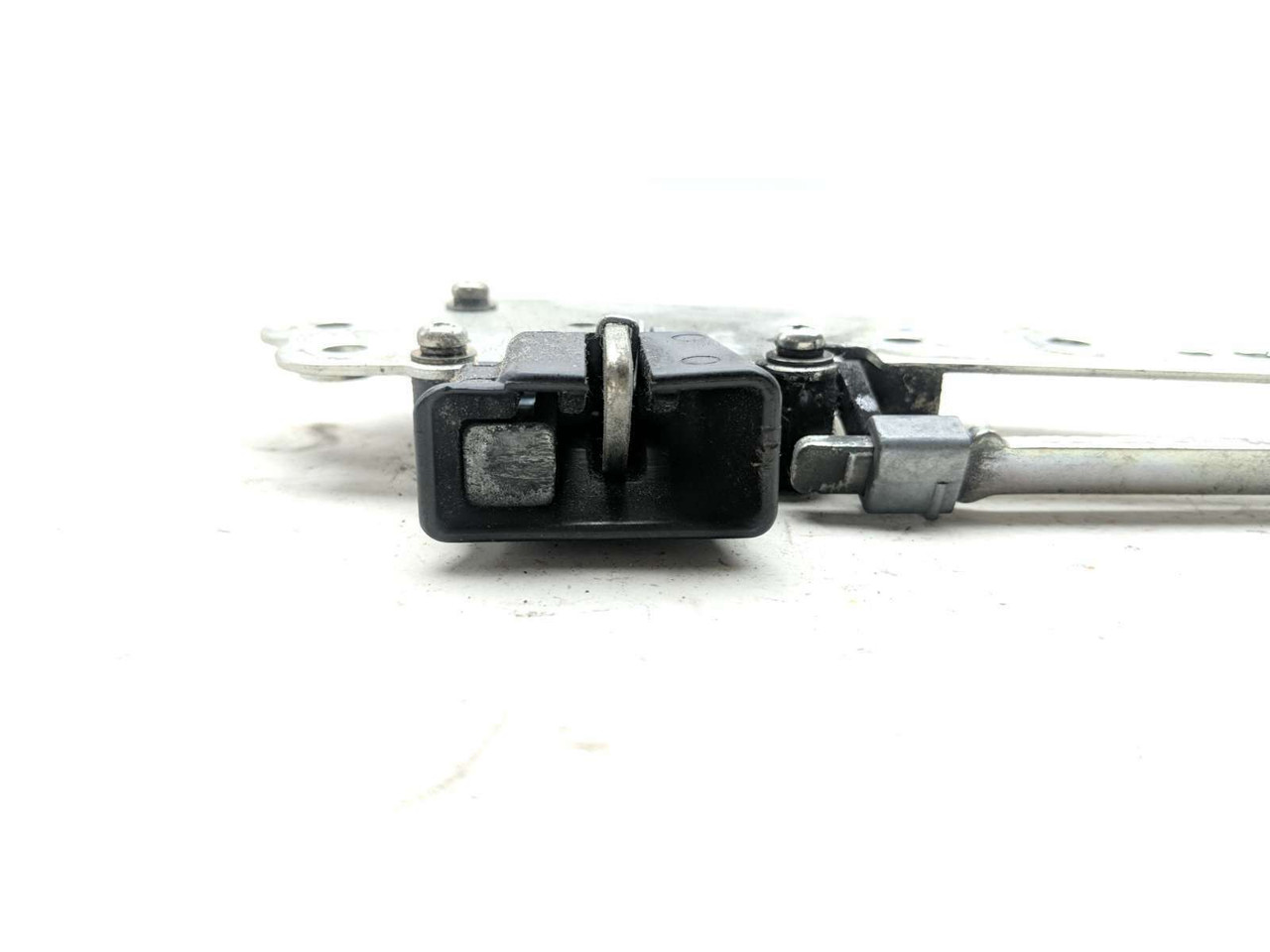 99-13 Yamaha Royal Star Venture XVZ1300 Trunk Lock Box Latch