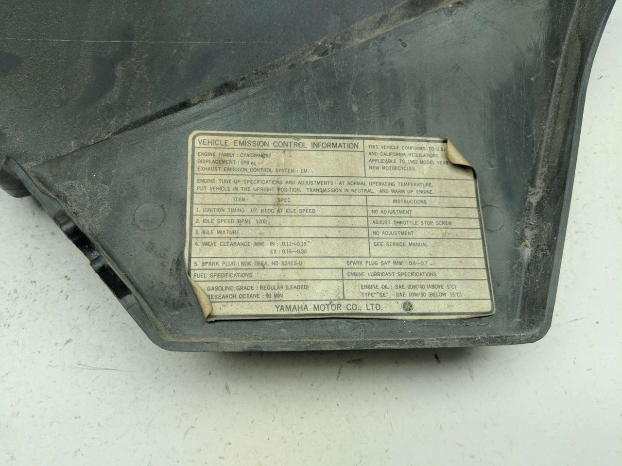 80-83 Yamaha XS400 Left Side Lower Seat Cover Panel - Sun Coast
