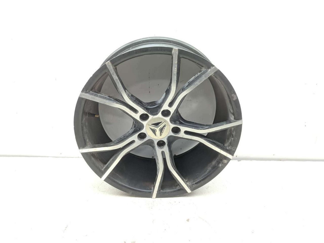14-20 Polaris Slingshot SL Wheel Rim Front STRAIGHT 18X7.50 - Sun