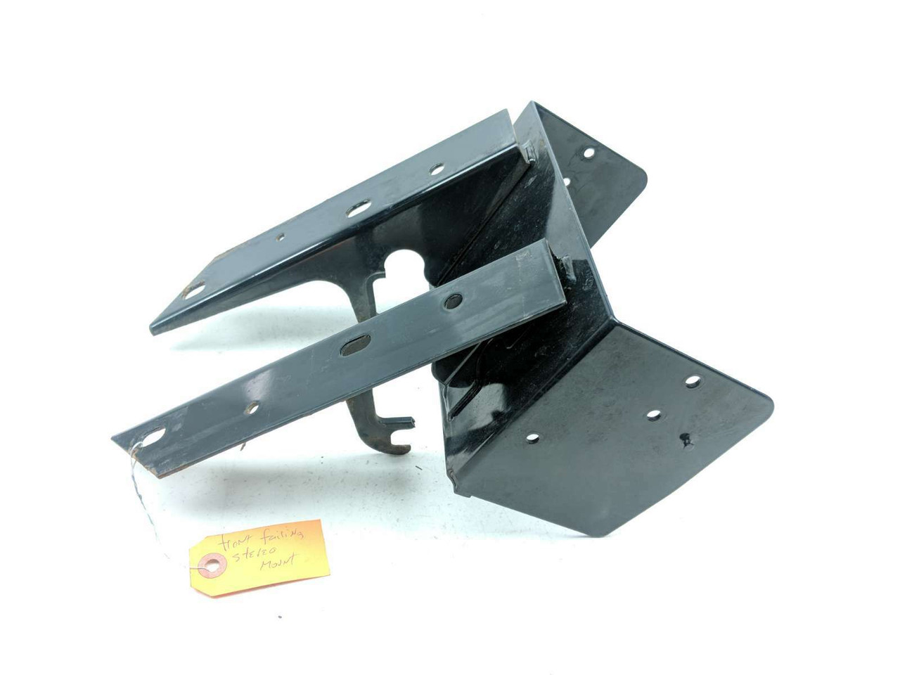 99-06 Harley Davidson Road Glide FLTRI Front Fairing Stereo Mount