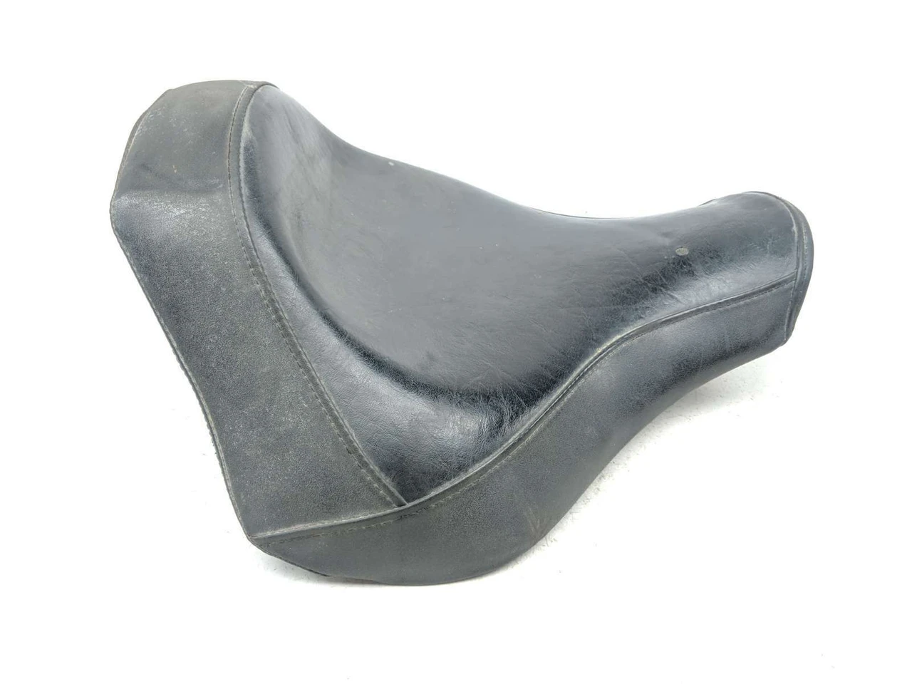 08-17 Yamaha Raider XV1900 CU Front Driver Seat 5C7-00S - Sun
