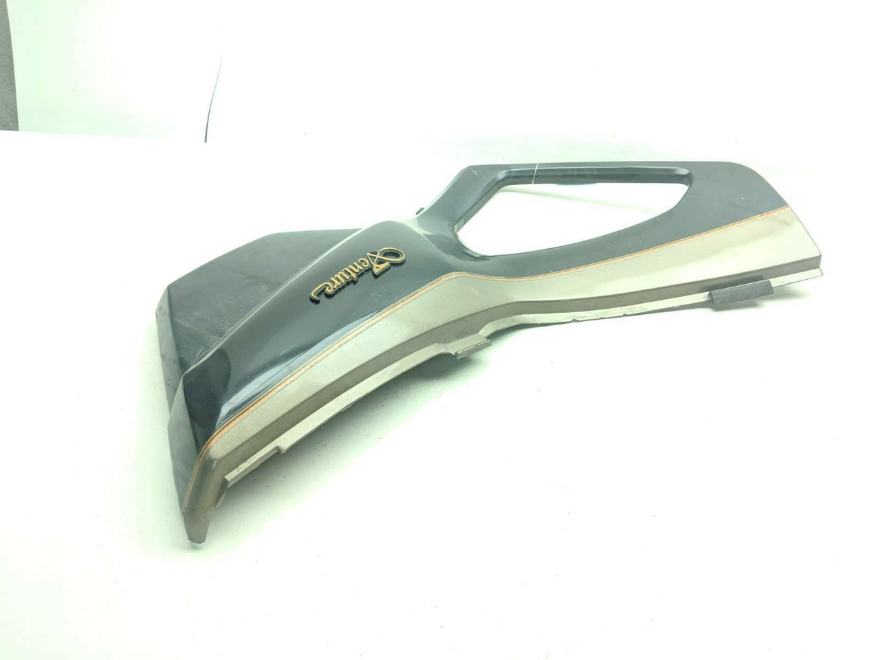 86-93 Yamaha Venture Royale XVZ1300 Left Side Lower Seat Cover