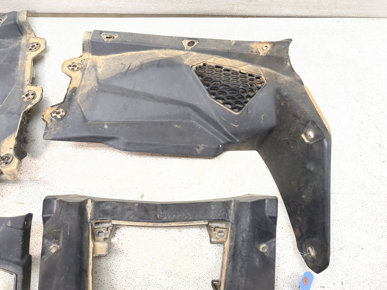 ベントレー　センターパネル 17-25 Can Am Maverick X3 Turbo DS Dashboard Console Panels Center