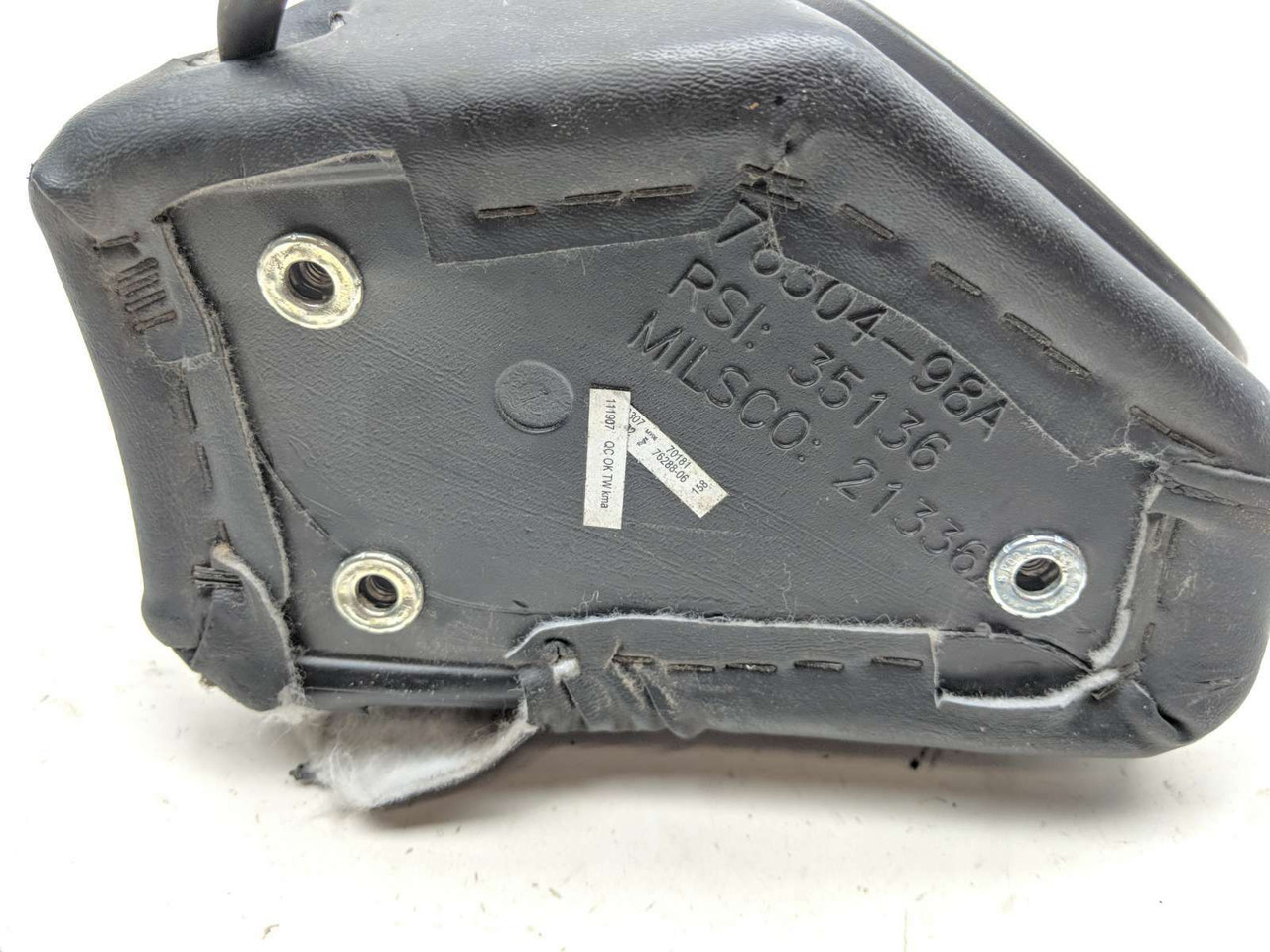 08 Harley Ultra Classic Electra Glide FLHTCUI Right Speaker