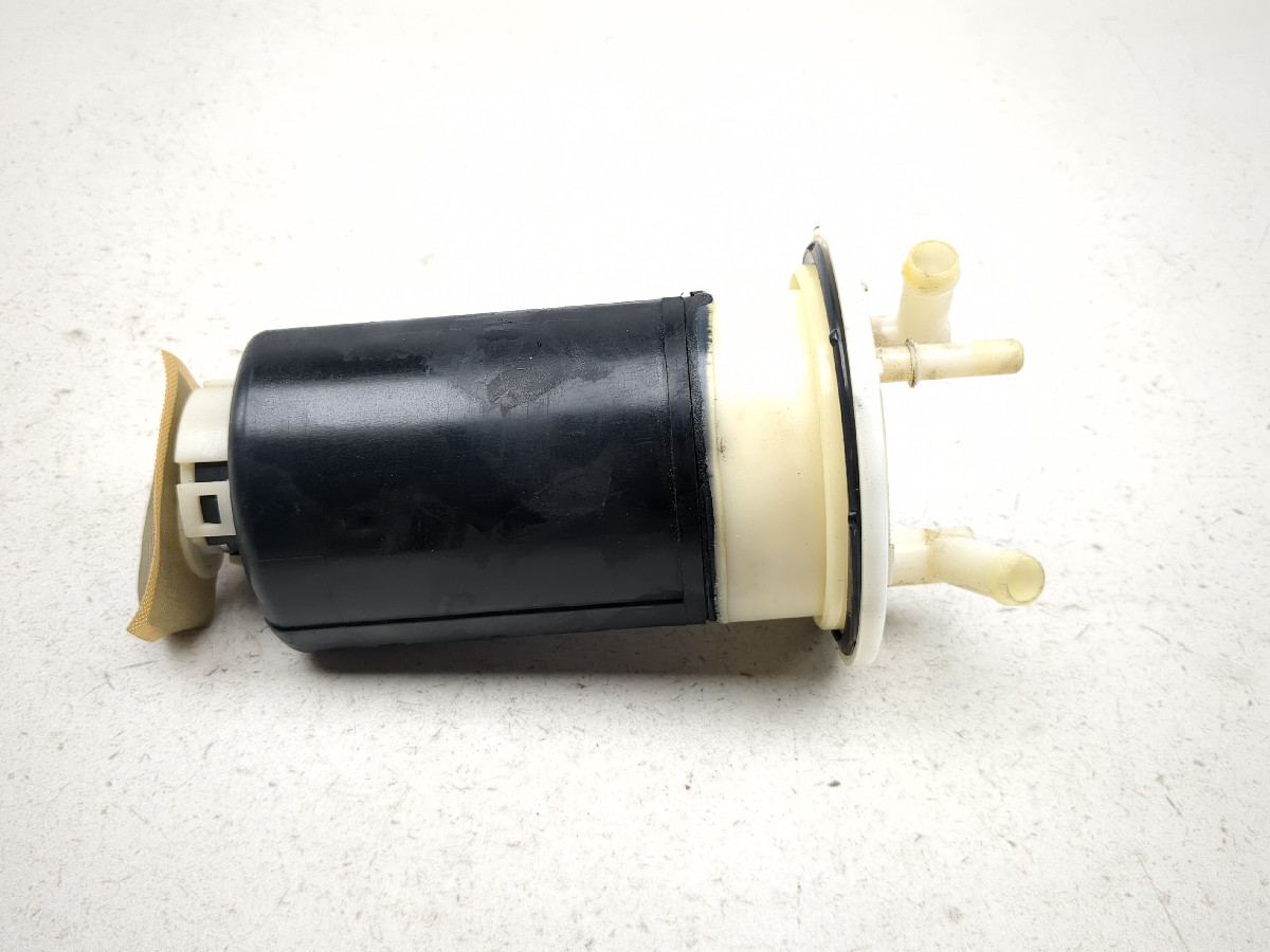 08-17 Yamaha Raider XV1900 CU Petrol Gas Fuel Pump Assembly - Sun