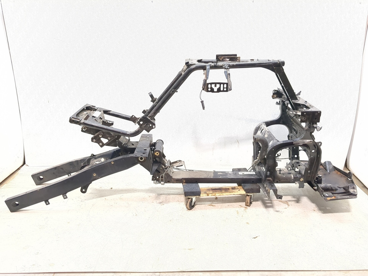 15-24 Can-Am Spyder F3 LTD SE6 Main Frame Chassis STRAIGHT SLVG W