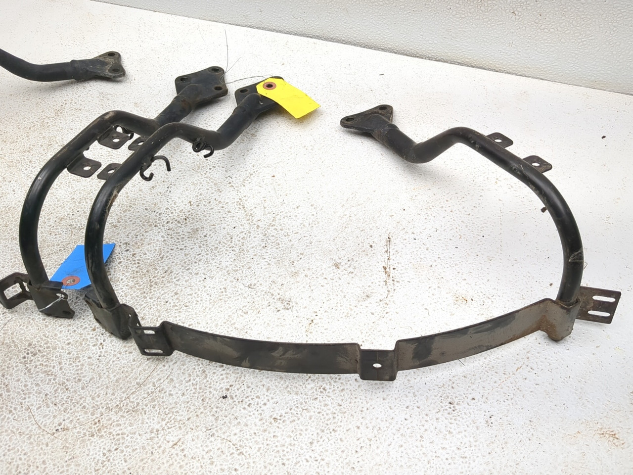 15-24 Can-Am Spyder F3 LTD SE6 Front Left & Right Fender Support