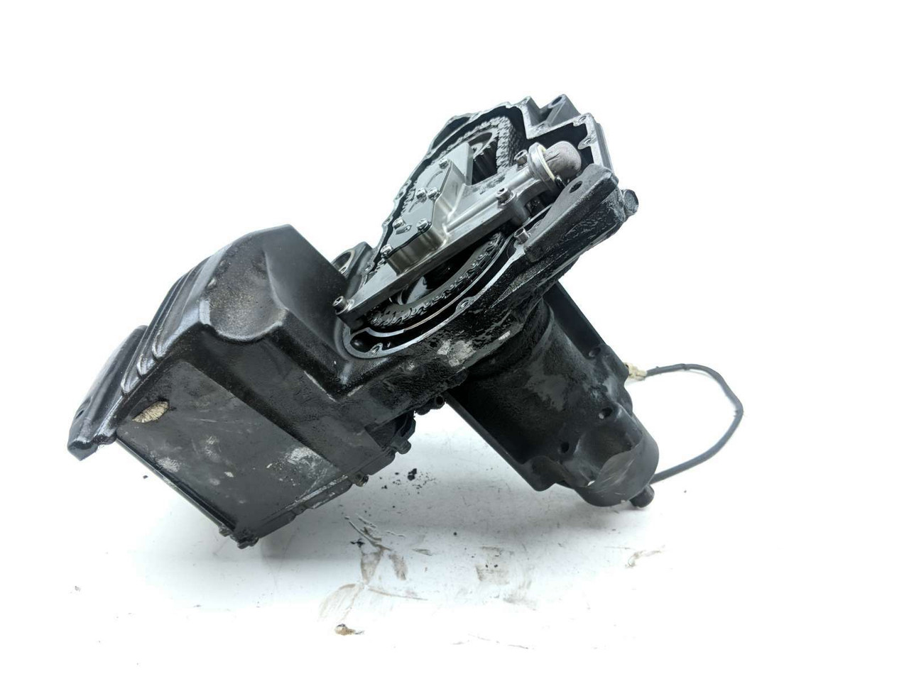 08-17 Yamaha Raider XV1900 CU Transmission Gear Case Assembly 