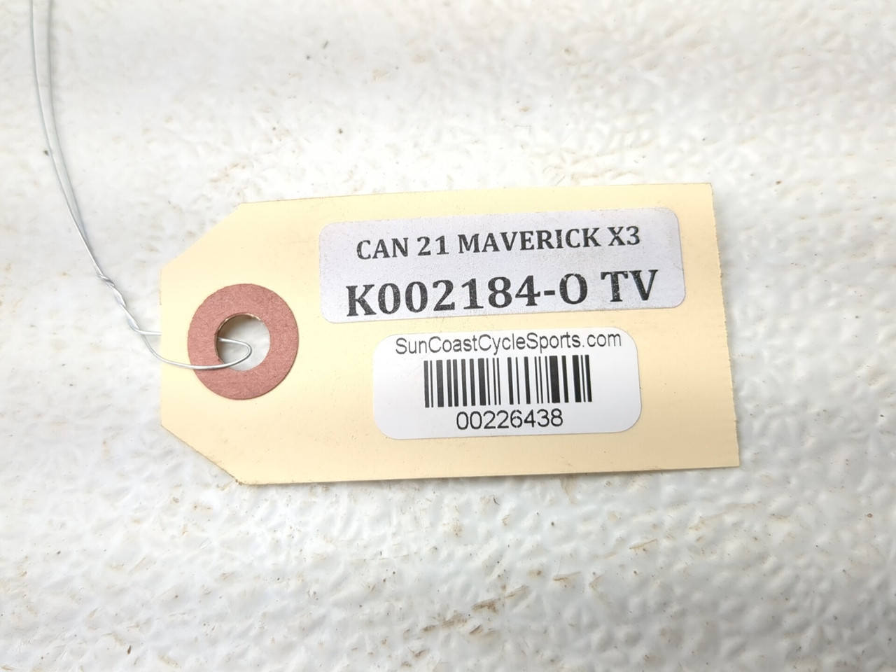 17-25 Can Am Maverick X3 Turbo DS Front Right Lateral Gas Cap