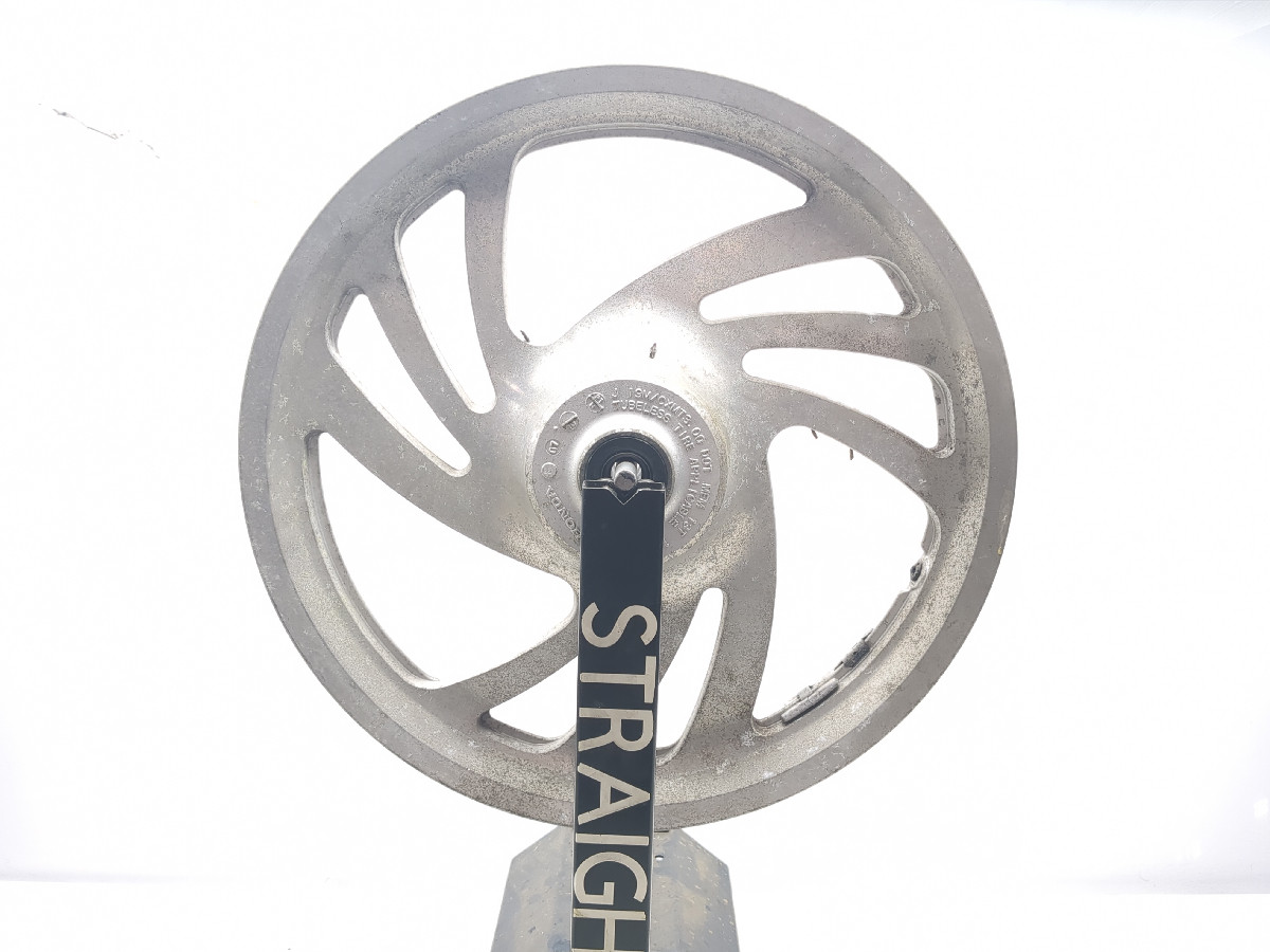 07 Honda VTX1300C VTX 1300 Front Wheel Rim STRAIGHT 19x3.00 - Sun