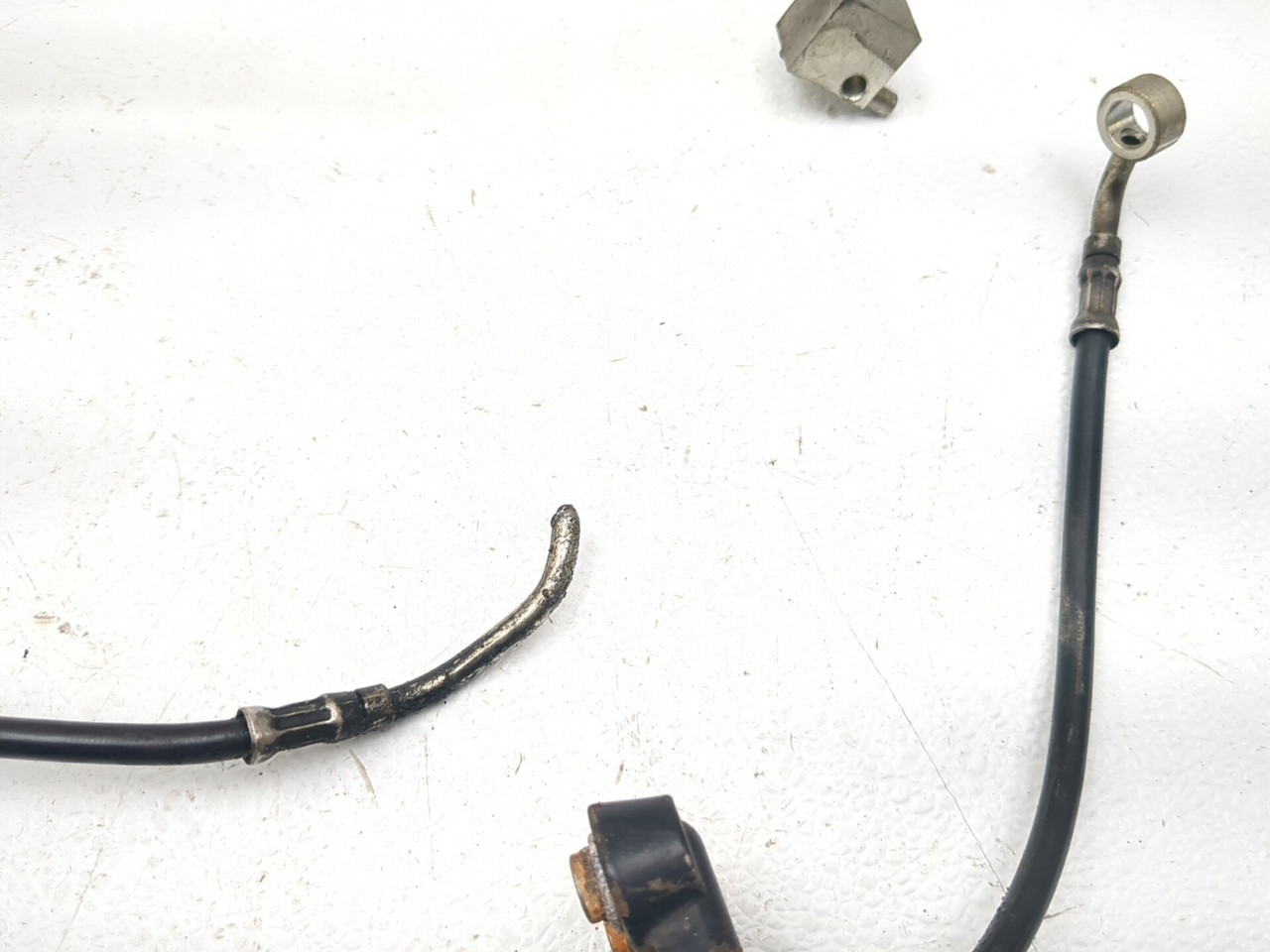 17-24 Harley-Davidson FLHTCUTG Tri Glide Ultra Brake Hose Lines