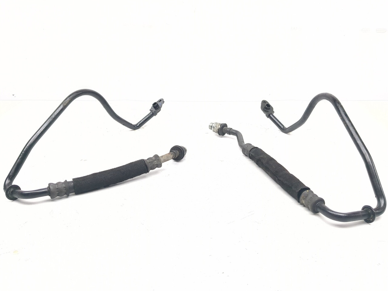 02-06 Harley Davidson VROD VRSCA Front Oil Cooler Lines - Sun