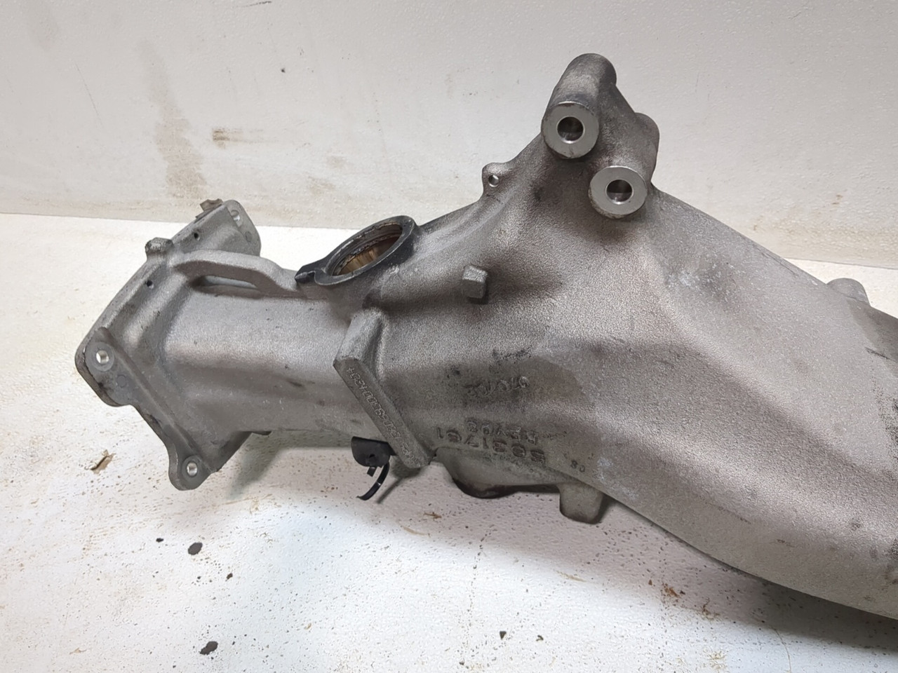 08-17 Victory Vision Deluxe Center Main Frame With Rear Subframe