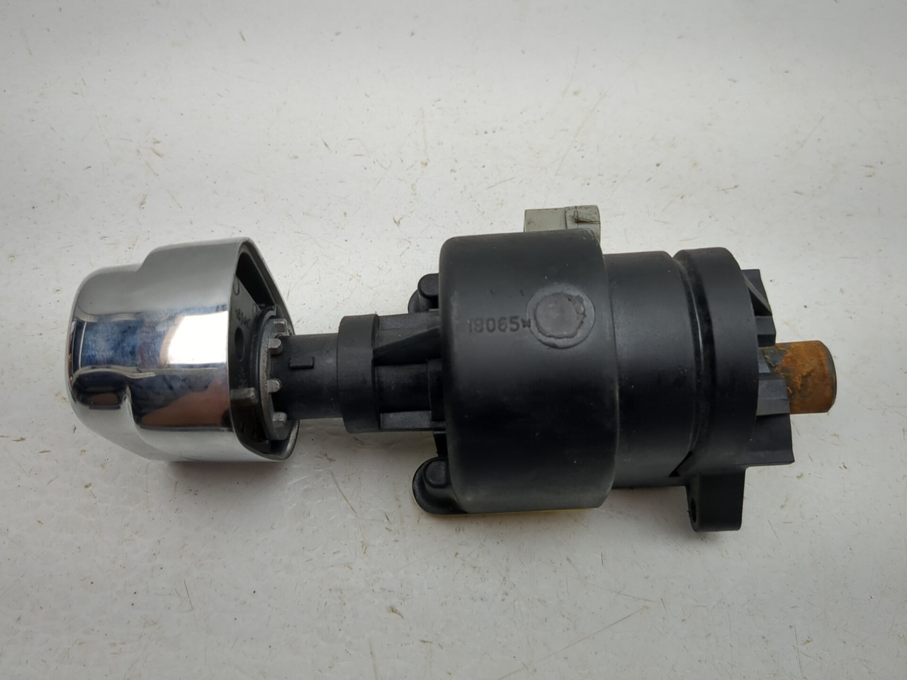 17-24 Harley FLHTCUTG Tri Glide Ultra ECU Ignition Lock Gauge