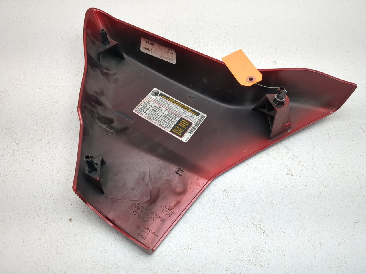 17-24 Harley FLHTCUTG Tri Glide Ultra Right Side Cover 83365-11
