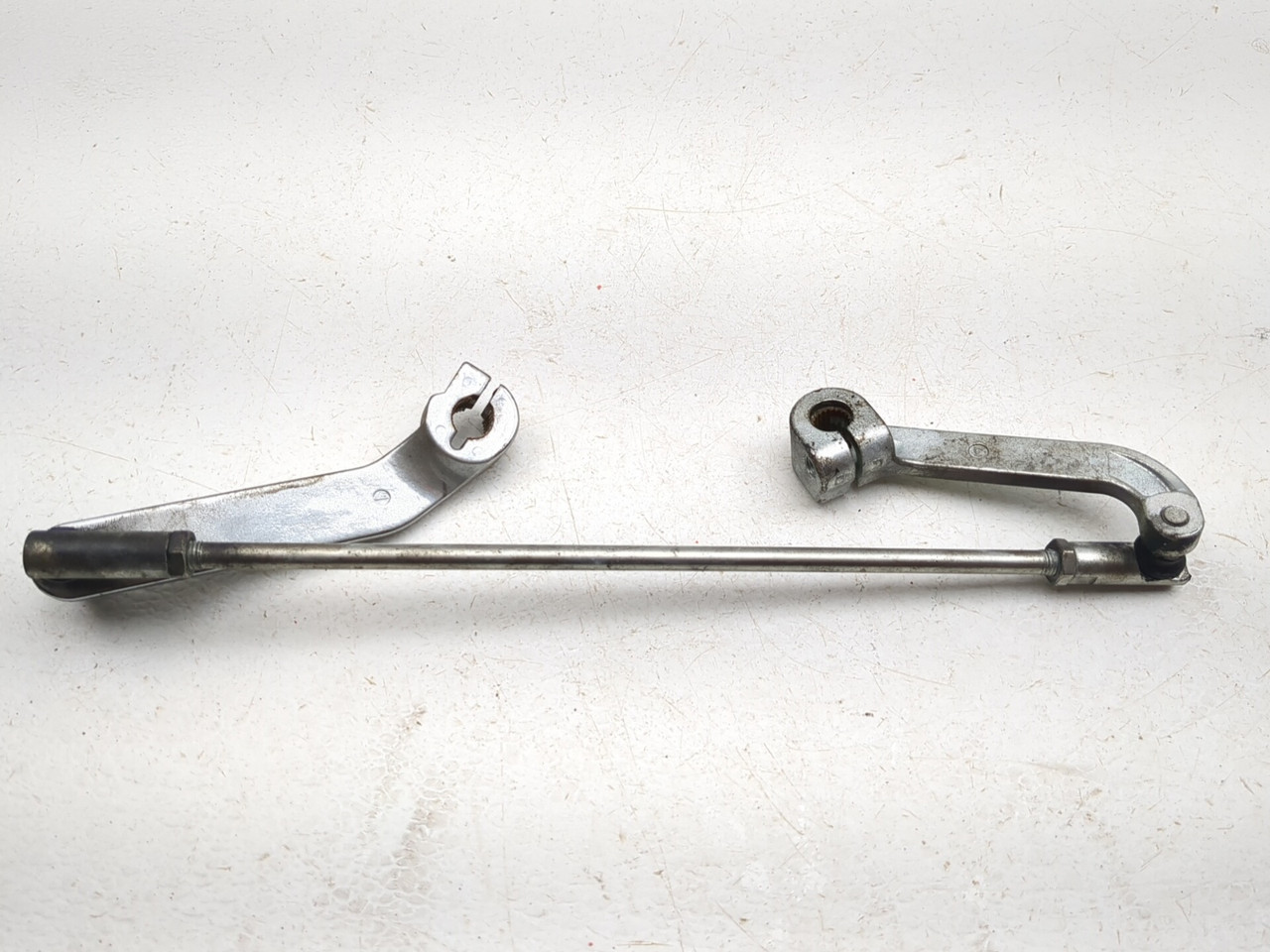 17-24 Harley-Davidson FLHTCUTG Tri Glide Ultra Left Shift Linkage