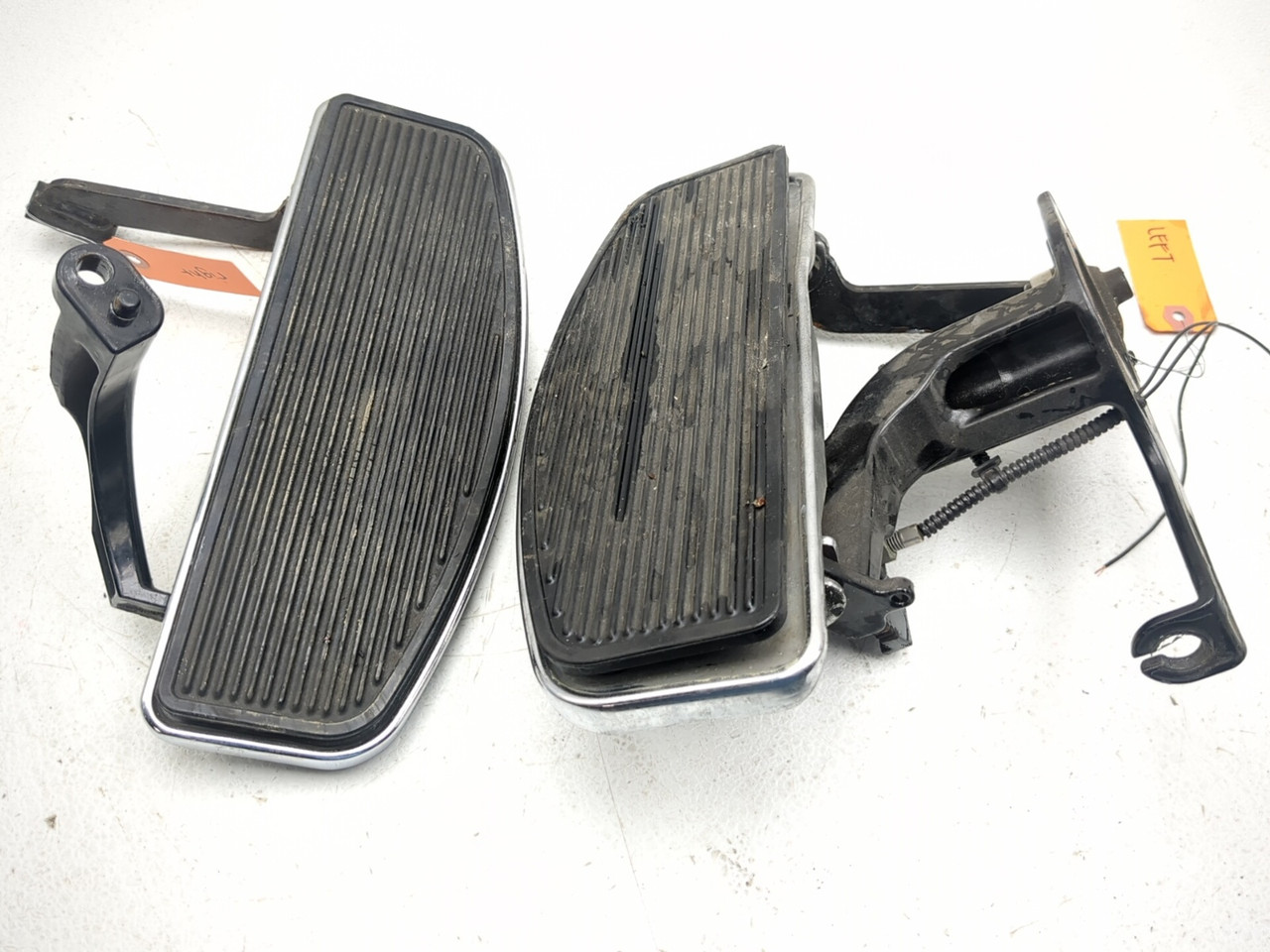 17-24 Harley FLHTCUTG Tri Glide Ultra Left Right Driver Floorboard