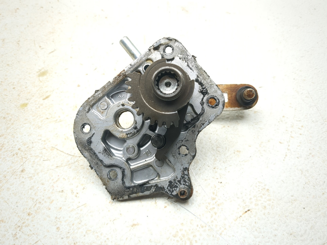 14-24 Polaris RZR 1000 XP Rear Transmission Gear Selector Cover