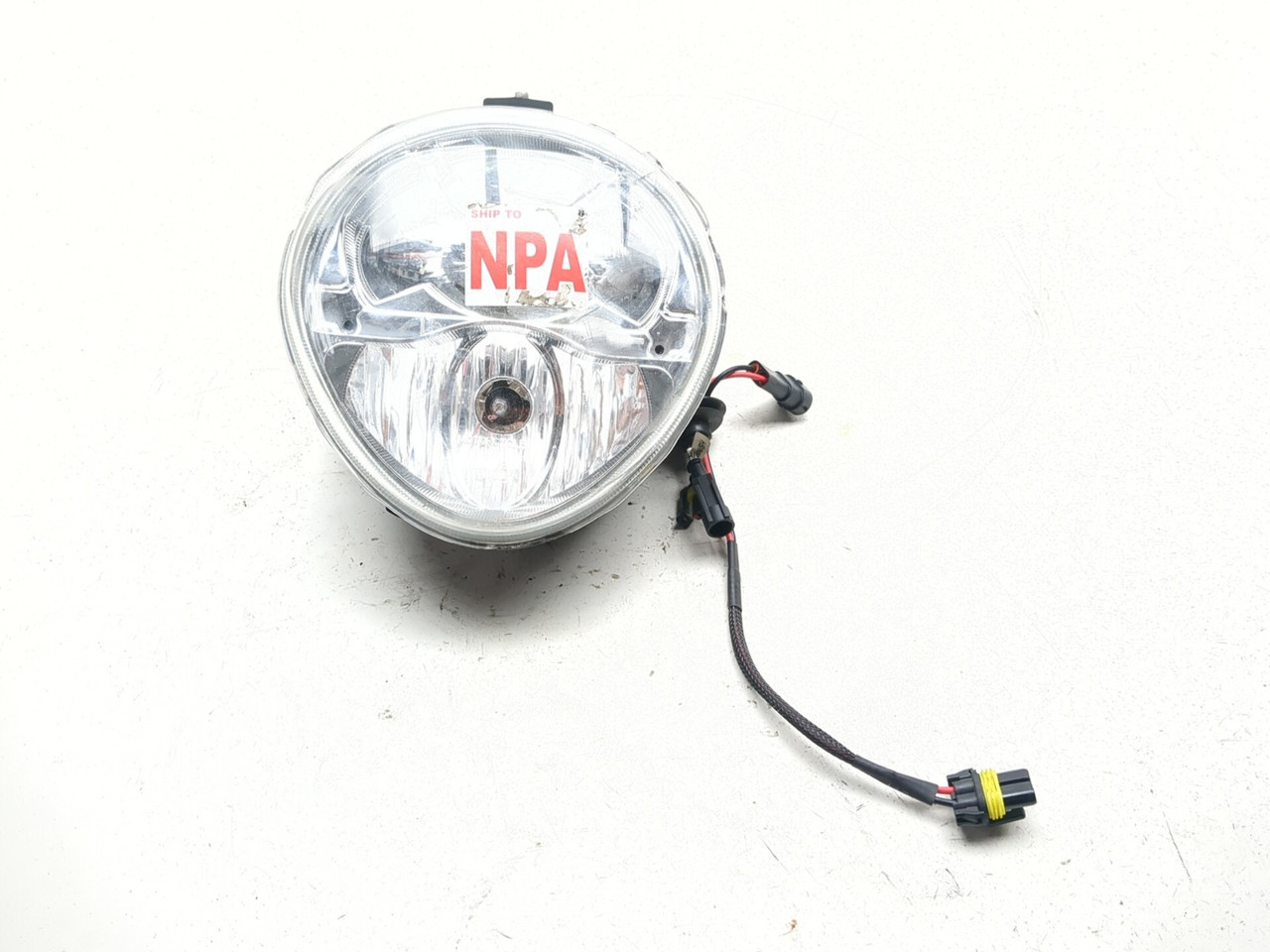 04-10 Kawasaki Vulcan 2000 VN2000 Front Headlight Assembly 23004