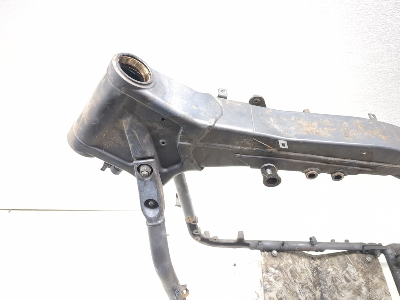04-10 Kawasaki Vulcan 2000 VN2000 Main Frame Subframe STRAIGHT CLN