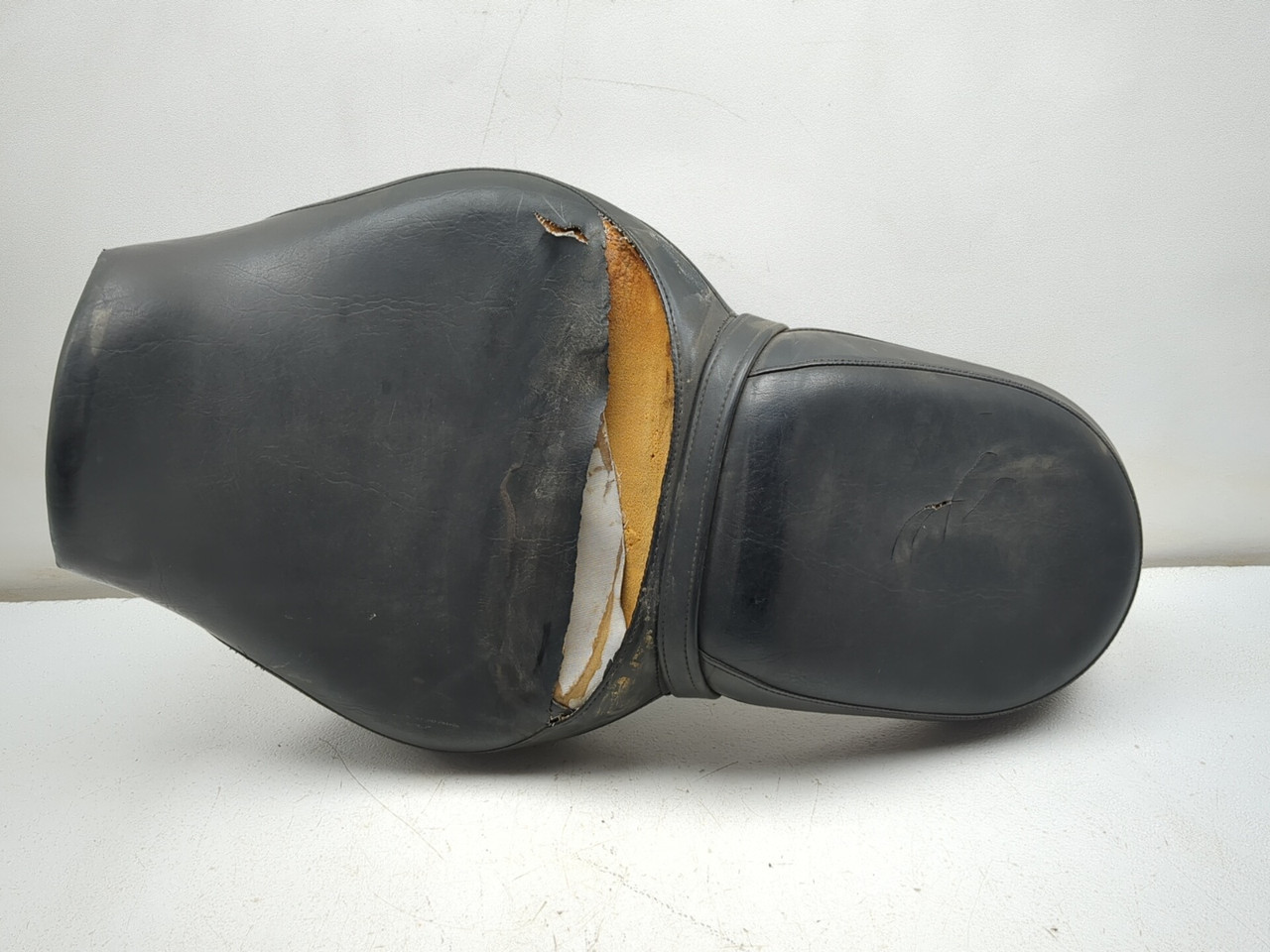 06-25 Kawasaki Vulcan 900 VN900D Driver Passenger Seat 53066-0159