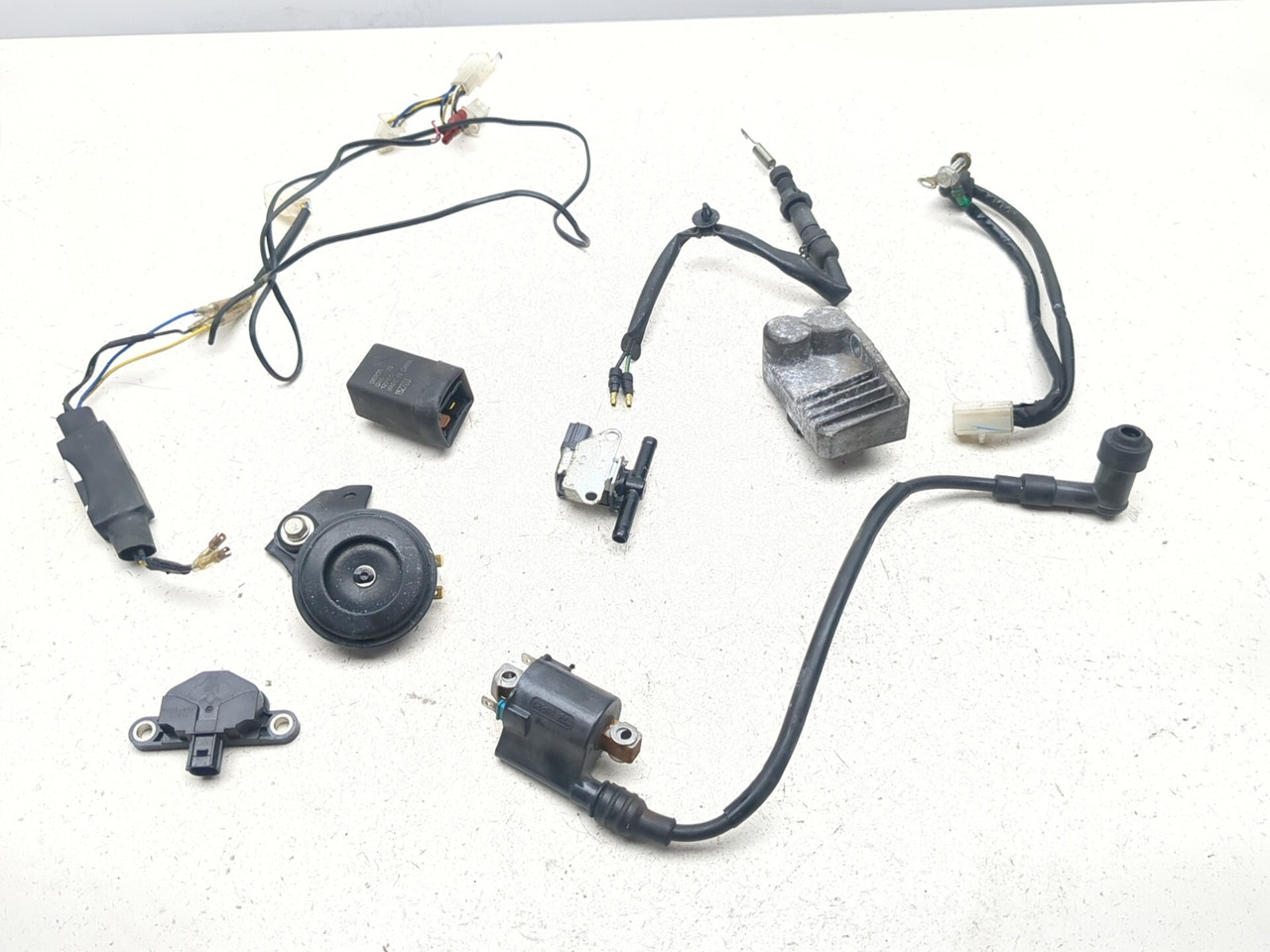 17-20 Honda Grom MSX 125 Horn Sensor Relay Solenoid Switch Wire